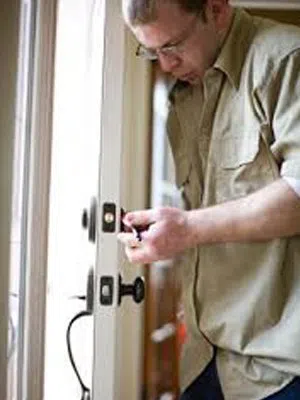 Keystone Locksmith Shop Santa Monica, CA 310-975-3527 - lock-opening